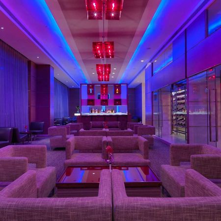 Radisson Blu Hotel, גרייטר נוידה מראה חיצוני תמונה The bar at the 101 lounge