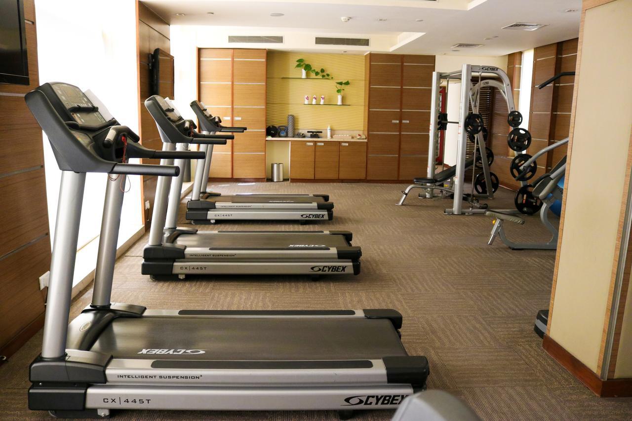 Radisson Blu Hotel, גרייטר נוידה מראה חיצוני תמונה A gym at a hotel